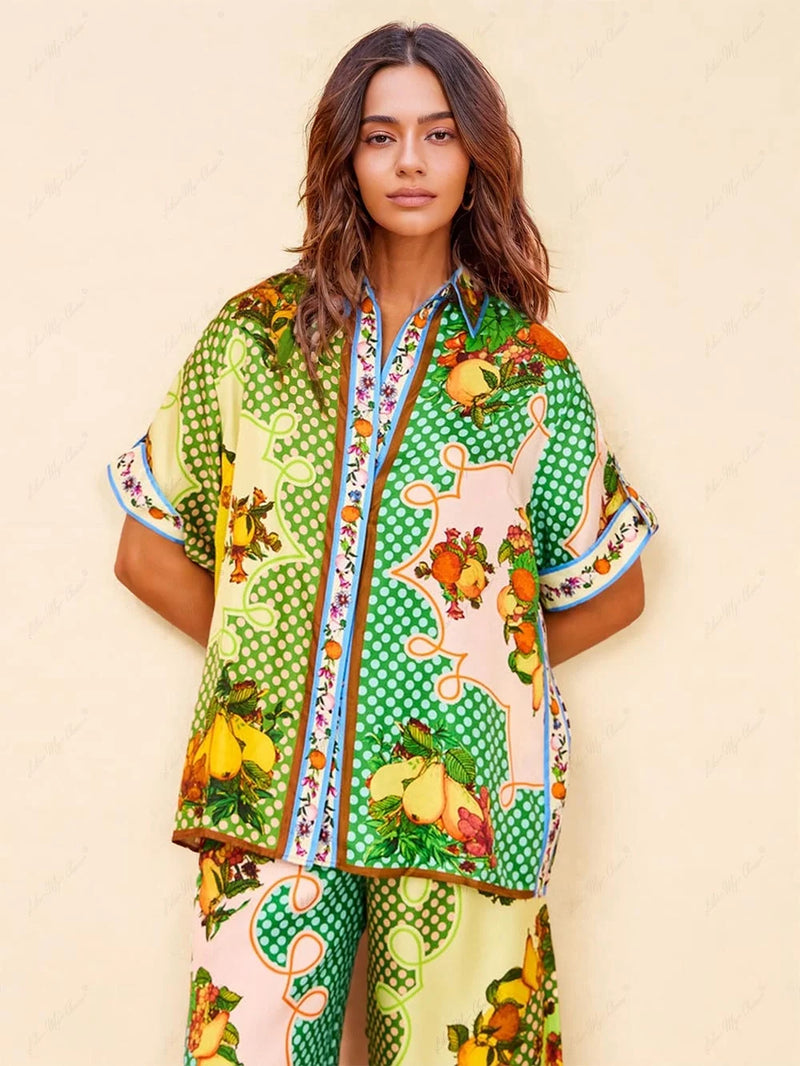 Elegant Two-Piece Shirt and Pants Set with Relaxed Fit for Women