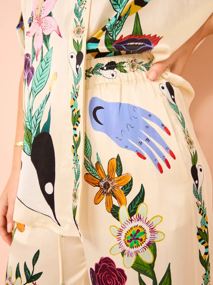 Chic Satin Blouse with Unique Print Design for Effortless Style