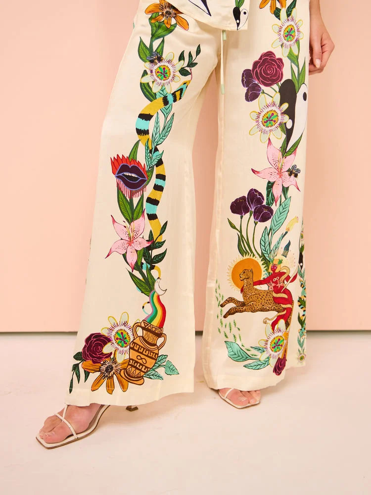 Chic Satin Blouse with Unique Print Design for Effortless Style
